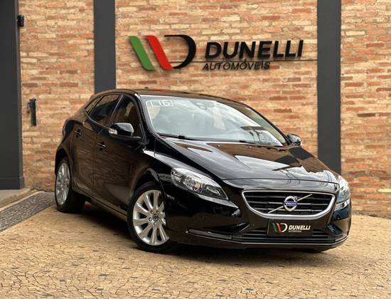 VOLVO V40 1.5 T3 KINETIC GASOLINA 4P AUTOMÁTICO VOLVO V40 1.5 T3 KINETIC GASOLINA 4P AUTOMÁTICO